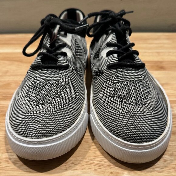 Women’s Black & White Clarks Soft Cushioned & Breathable Tennis Shoes Size 8  * - Picture 2 of 10